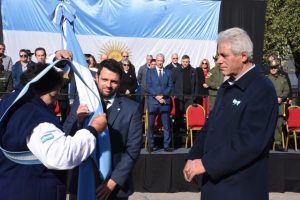 desfile-civico-militar-1024x682